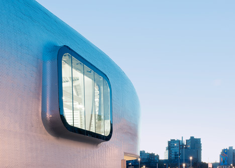 Ice rink of Liège by L'Escaut